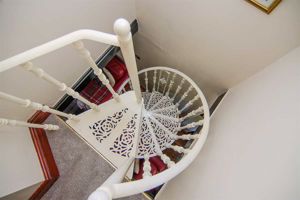 Photo 25- click for photo gallery